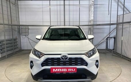 Toyota RAV4, 2020 год, 3 499 000 рублей, 2 фотография