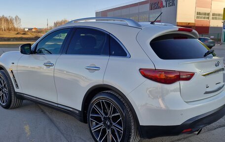 Infiniti FX II, 2010 год, 2 090 000 рублей, 8 фотография