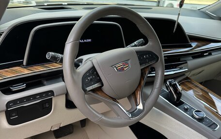 Cadillac Escalade V, 2021 год, 12 999 999 рублей, 5 фотография