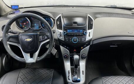 Chevrolet Cruze II, 2013 год, 850 000 рублей, 9 фотография