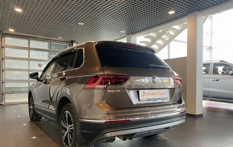 Volkswagen Tiguan II, 2017 год, 2 680 000 рублей, 5 фотография