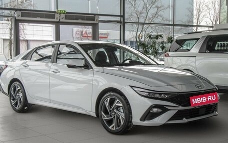 Hyundai Elantra, 2024 год, 2 790 000 рублей, 3 фотография