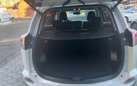 Toyota RAV4, 2019 год, 3 190 000 рублей, 18 фотография