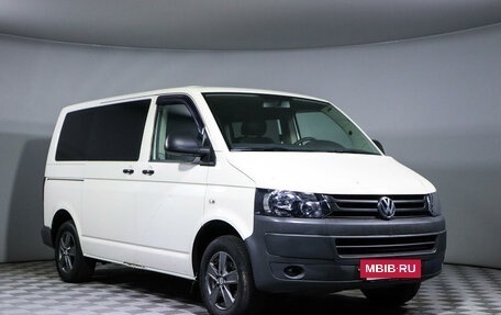 Volkswagen Caravelle T5, 2011 год, 1 999 000 рублей, 3 фотография