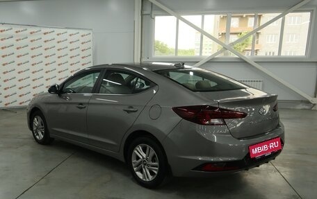 Hyundai Elantra VI рестайлинг, 2019 год, 1 890 000 рублей, 5 фотография