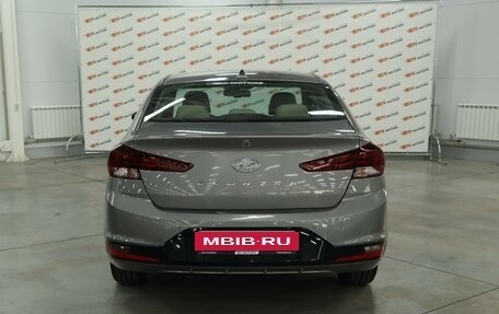 Hyundai Elantra VI рестайлинг, 2019 год, 1 890 000 рублей, 4 фотография