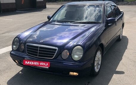 Mercedes-Benz E-Класс, 1999 год, 555 999 рублей, 2 фотография