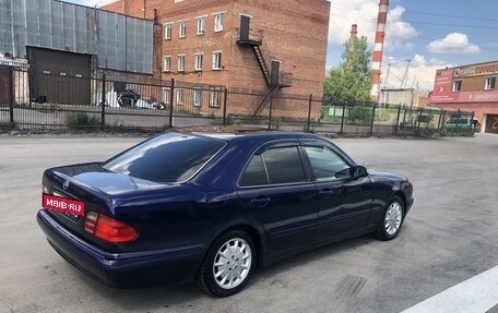 Mercedes-Benz E-Класс, 1999 год, 555 999 рублей, 6 фотография