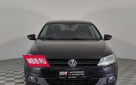 Volkswagen Jetta VI, 2014 год, 1 379 000 рублей, 2 фотография