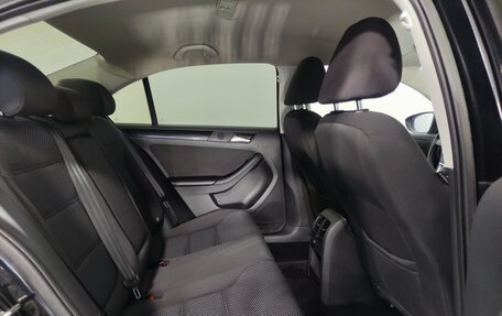 Volkswagen Jetta VI, 2014 год, 1 379 000 рублей, 17 фотография