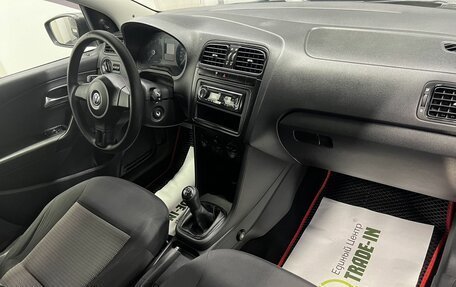 Volkswagen Polo VI (EU Market), 2013 год, 895 000 рублей, 13 фотография