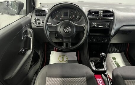 Volkswagen Polo VI (EU Market), 2013 год, 895 000 рублей, 11 фотография