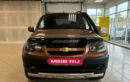 Chevrolet Niva I рестайлинг, 2018 год, 950 000 рублей, 2 фотография