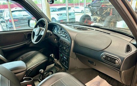 Chevrolet Niva I рестайлинг, 2018 год, 950 000 рублей, 11 фотография