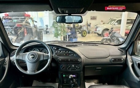 Chevrolet Niva I рестайлинг, 2018 год, 950 000 рублей, 12 фотография