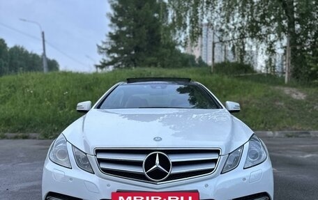 Mercedes-Benz E-Класс, 2012 год, 1 690 000 рублей, 2 фотография
