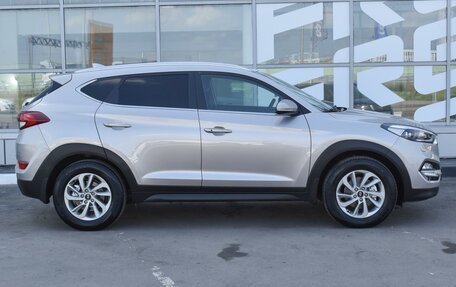 Hyundai Tucson III, 2016 год, 2 369 000 рублей, 5 фотография