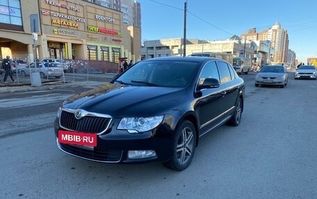 Skoda Superb III рестайлинг, 2011 год, 720 000 рублей, 2 фотография