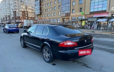 Skoda Superb III рестайлинг, 2011 год, 720 000 рублей, 3 фотография