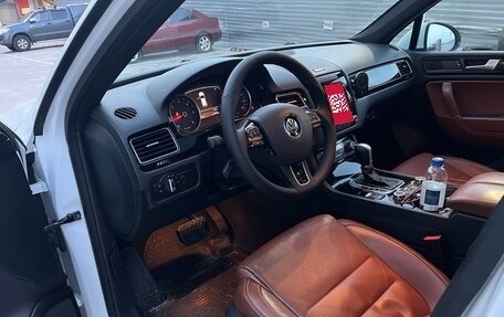 Volkswagen Touareg III, 2014 год, 2 850 000 рублей, 8 фотография
