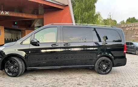 Mercedes-Benz V-Класс, 2019 год, 6 600 000 рублей, 5 фотография