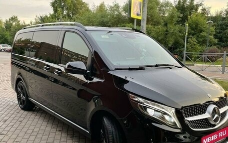 Mercedes-Benz V-Класс, 2019 год, 6 600 000 рублей, 7 фотография