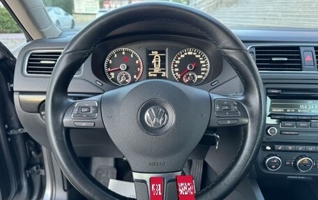 Volkswagen Jetta VI, 2012 год, 1 180 000 рублей, 10 фотография