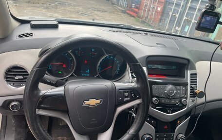 Chevrolet Cruze II, 2012 год, 590 000 рублей, 8 фотография