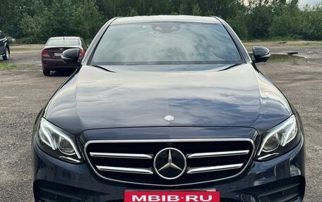 Mercedes-Benz E-Класс, 2016 год, 3 990 000 рублей, 2 фотография
