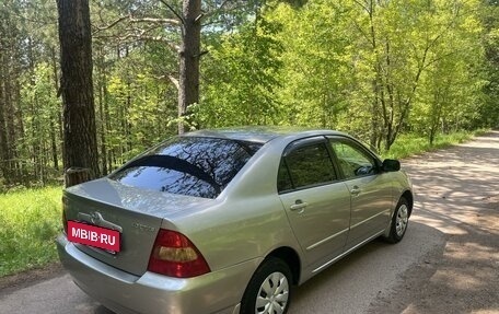 Toyota Corolla, 2001 год, 615 000 рублей, 3 фотография