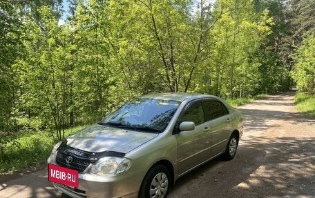 Toyota Corolla, 2001 год, 615 000 рублей, 2 фотография