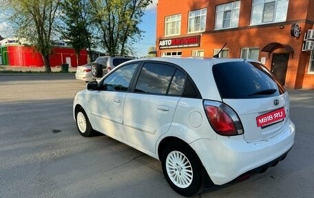 KIA Rio II, 2010 год, 600 000 рублей, 4 фотография