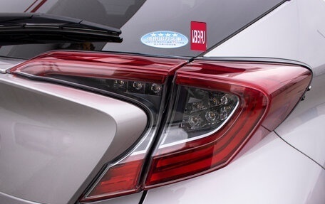 Toyota C-HR I рестайлинг, 2019 год, 2 525 000 рублей, 13 фотография