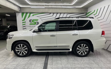 Toyota Land Cruiser 200, 2016 год, 6 500 000 рублей, 28 фотография