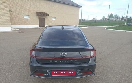 Hyundai Sonata VIII, 2019 год, 2 600 000 рублей, 1 фотография