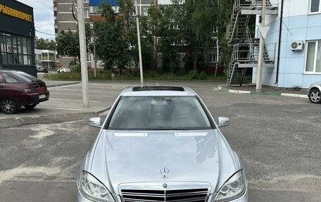 Mercedes-Benz S-Класс, 2007 год, 1 540 000 рублей, 2 фотография