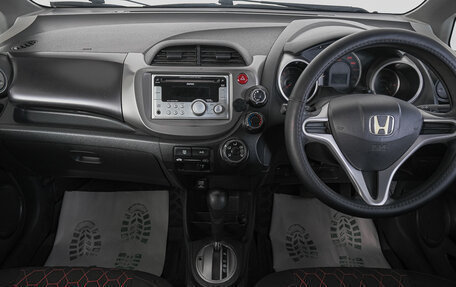 Honda Fit III, 2009 год, 769 000 рублей, 13 фотография