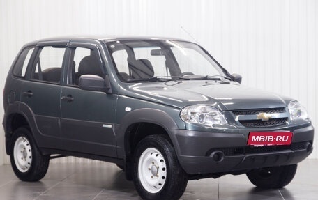 Chevrolet Niva I рестайлинг, 2013 год, 599 900 рублей, 1 фотография