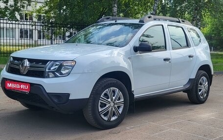 Renault Duster I рестайлинг, 2017 год, 990 000 рублей, 1 фотография