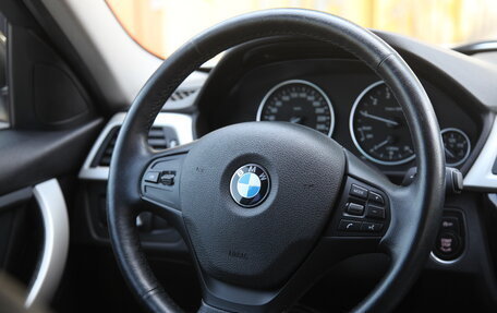 BMW 3 серия, 2015 год, 1 845 000 рублей, 13 фотография