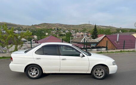 Nissan Sunny B15, 2003 год, 310 000 рублей, 2 фотография