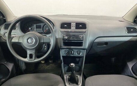Volkswagen Polo VI (EU Market), 2013 год, 730 000 рублей, 9 фотография