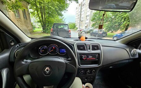 Renault Logan II, 2018 год, 730 000 рублей, 20 фотография