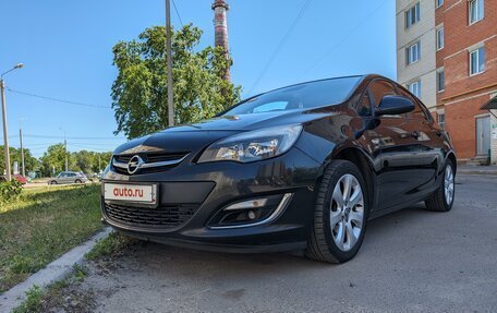 Opel Astra J, 2013 год, 980 000 рублей, 3 фотография