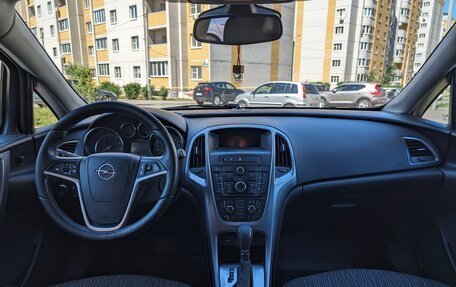 Opel Astra J, 2013 год, 980 000 рублей, 11 фотография