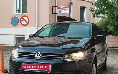 Volkswagen Polo VI (EU Market), 2011 год, 895 000 рублей, 3 фотография