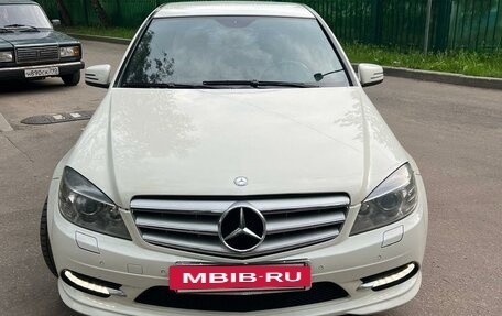 Mercedes-Benz C-Класс, 2011 год, 1 480 000 рублей, 2 фотография