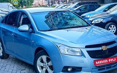 Chevrolet Cruze II, 2011 год, 735 000 рублей, 6 фотография