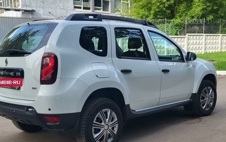 Renault Duster I рестайлинг, 2017 год, 990 000 рублей, 4 фотография