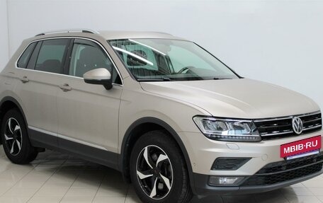 Volkswagen Tiguan II, 2018 год, 3 000 000 рублей, 4 фотография